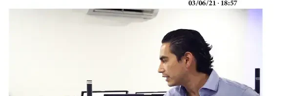 Sistema de monitoreo satelital y control 24/7 para flotillas y cargas.